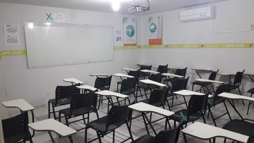 Salas Climatizadas — estrutura da MULT Profissões Anápolis Salas Climatizadas — estrutura da MULT Profissões Anápolis